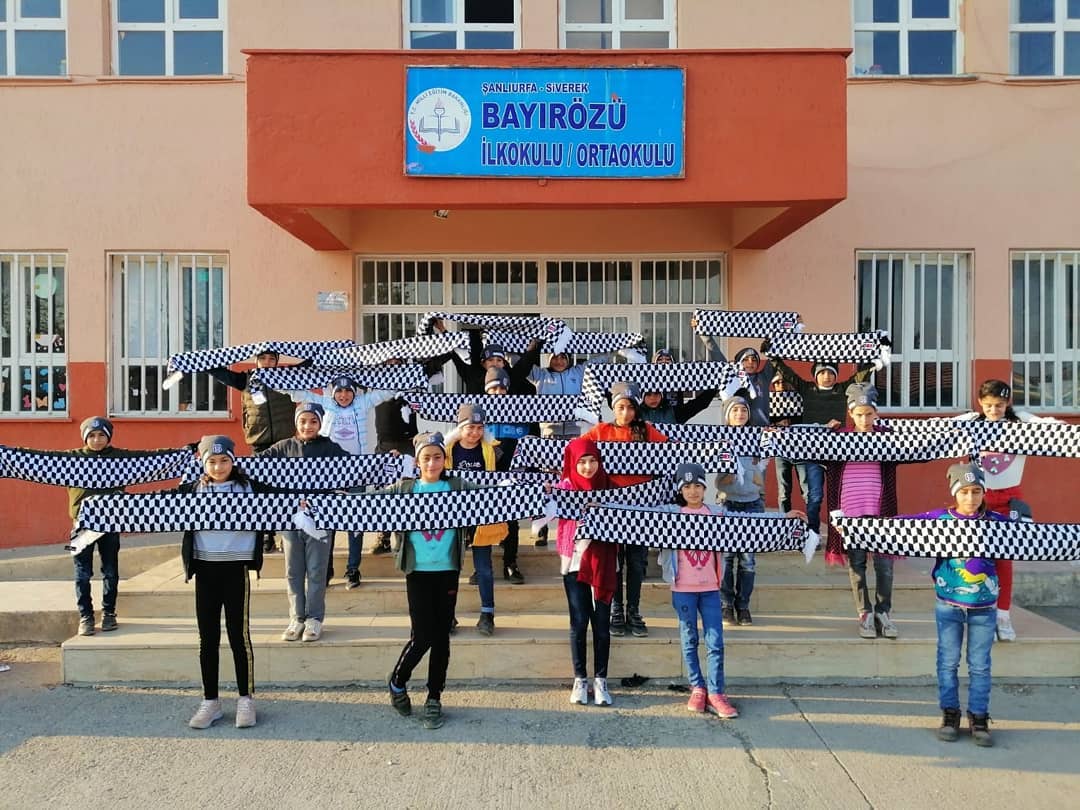 Urfa Siverek Bayırözü Okullarına Destek